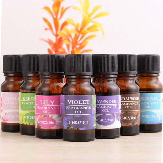 Vanilla, Green Tea, Lily, Violet, Lavender, Sandal Wood and Ocean oils 